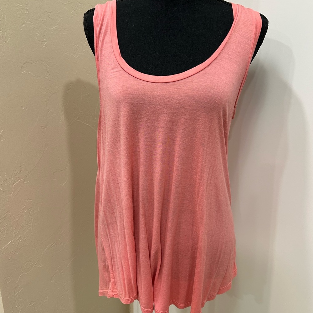 Piko 1988 Coral Tank Top
